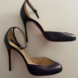Christian Louboutin Heels Sz 40- purple
